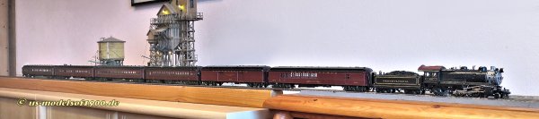 All car models have been reworked and with the new locomotive there will be a nice new train in my collection!